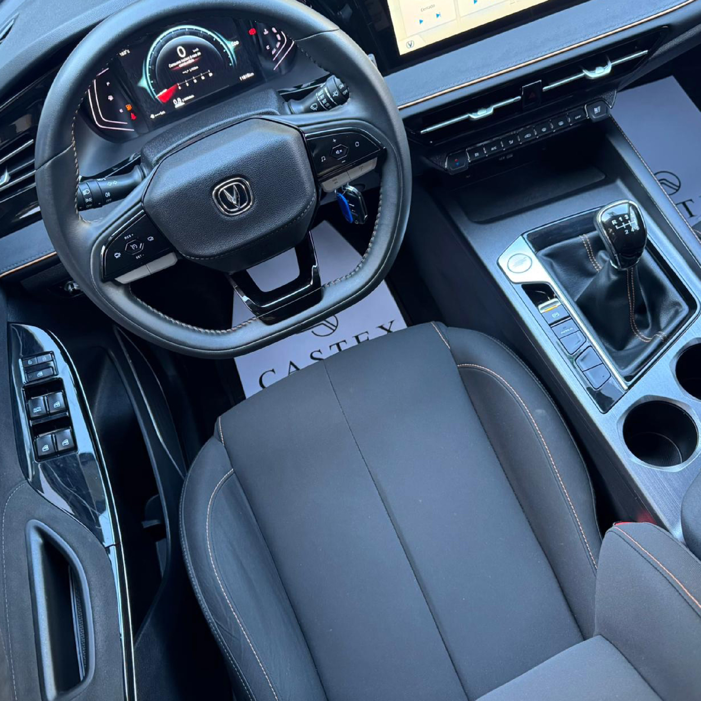 Changan X7 Plus — foto 12 de 19