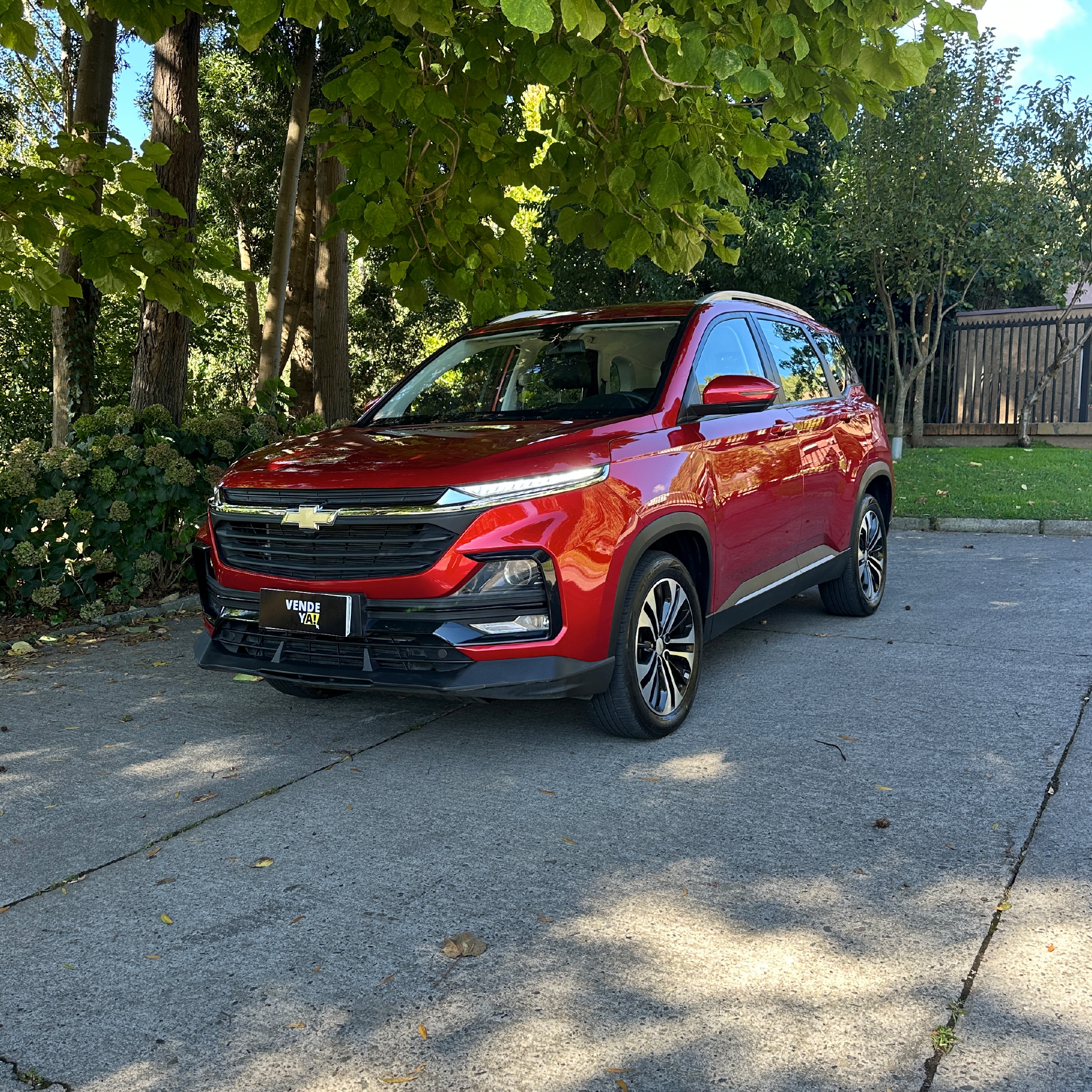 Chevrolet Captiva — foto 1 de 10