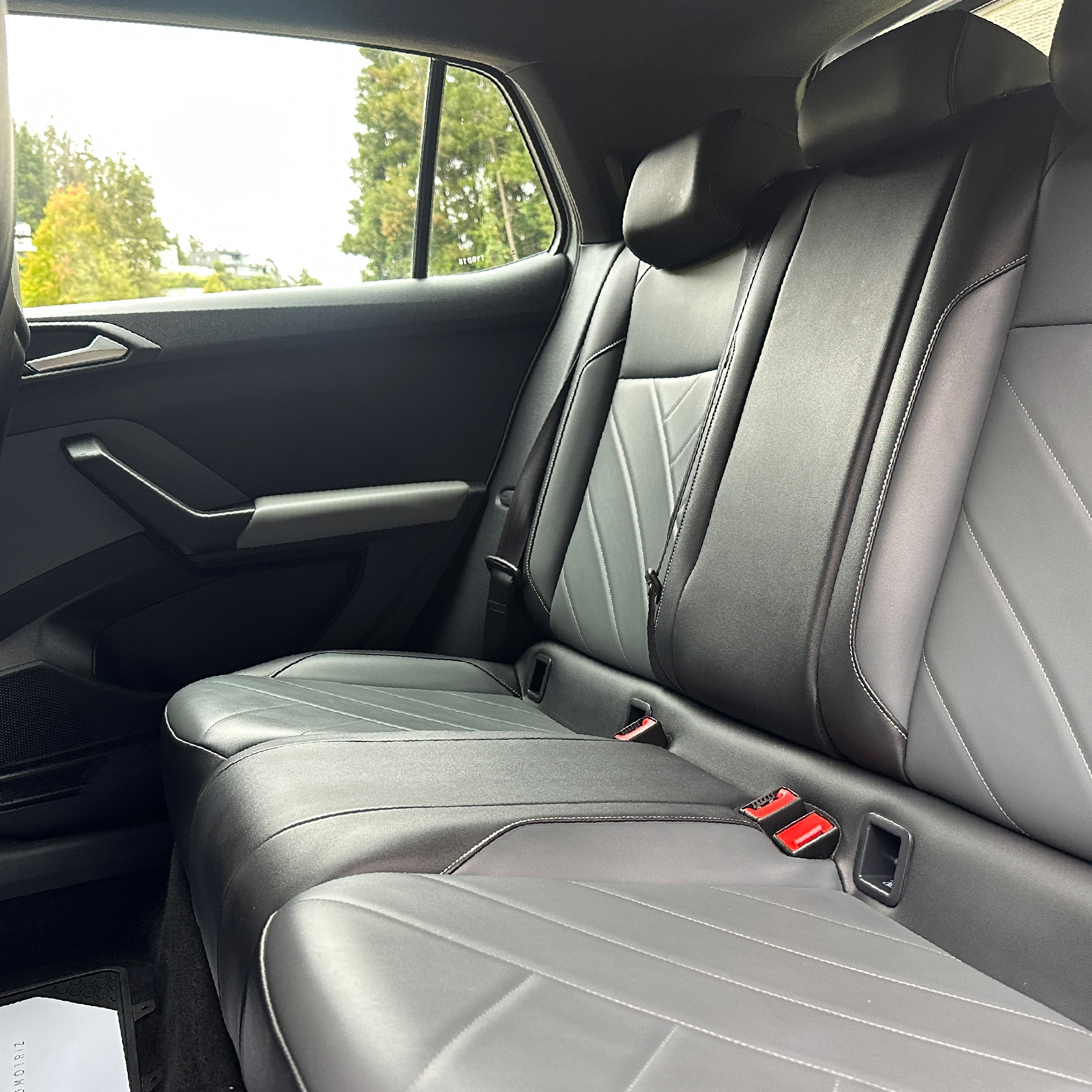 Volkswagen T-Cross — foto 9 de 20