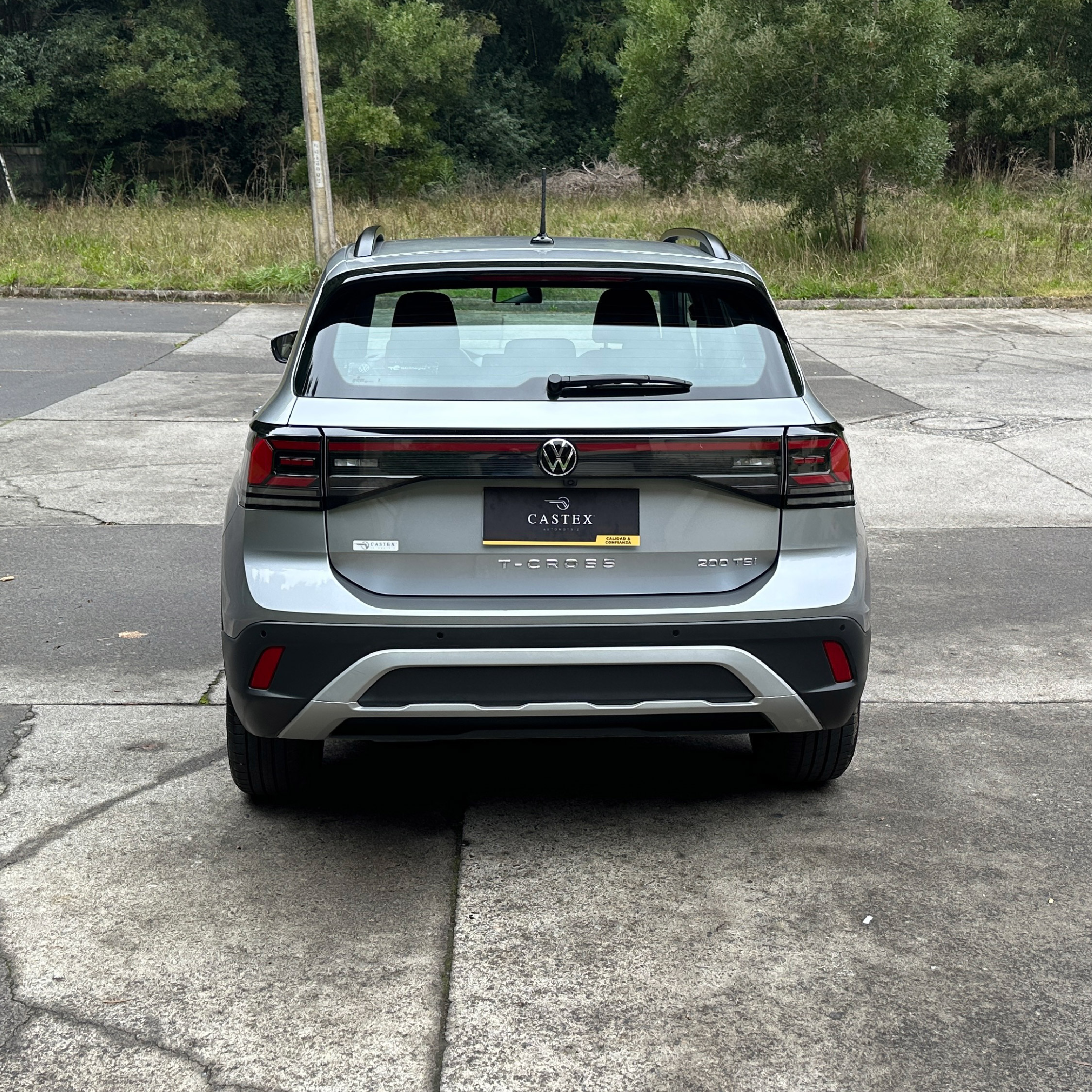 Volkswagen T-Cross — foto 10 de 20