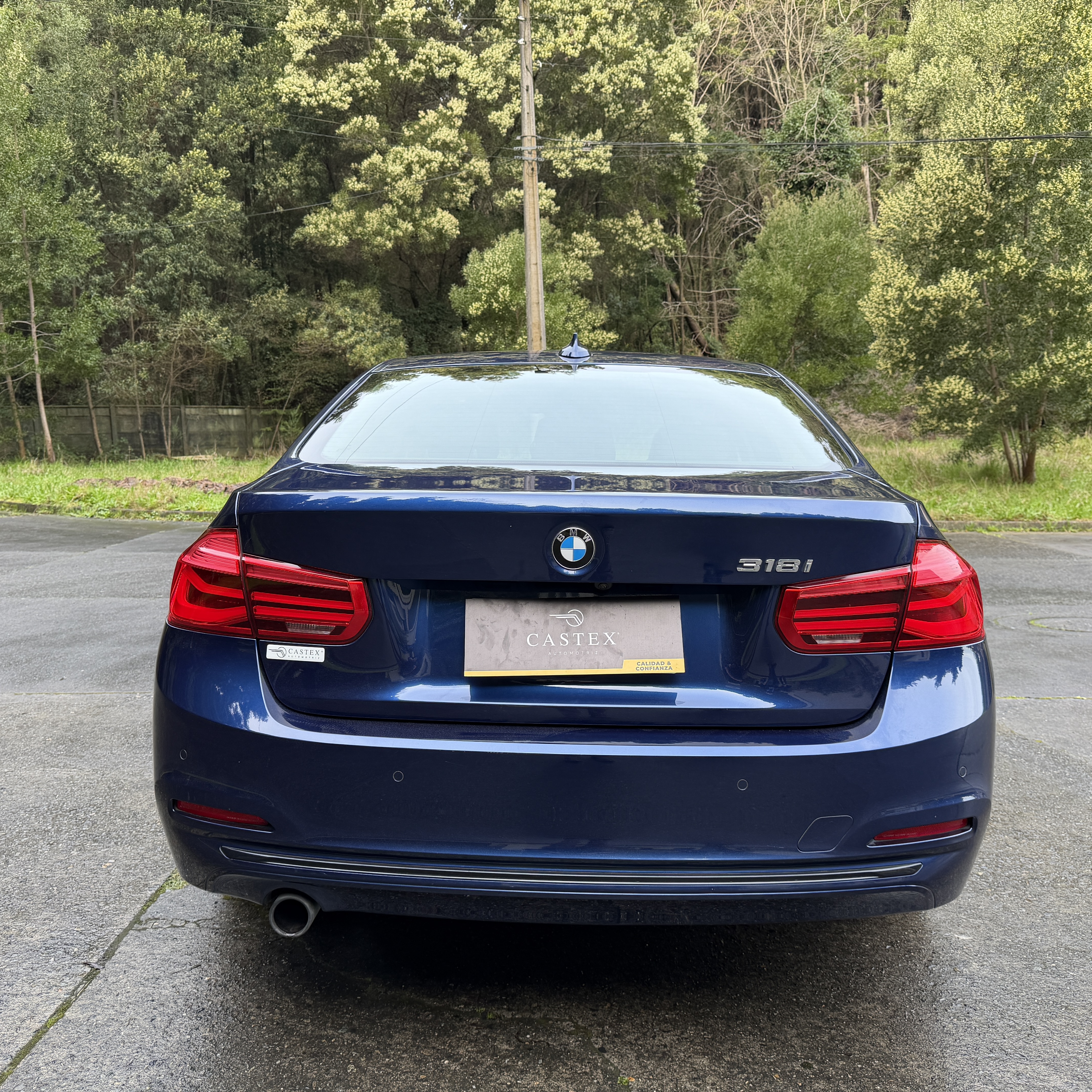 BMW 318I — foto 10 de 10