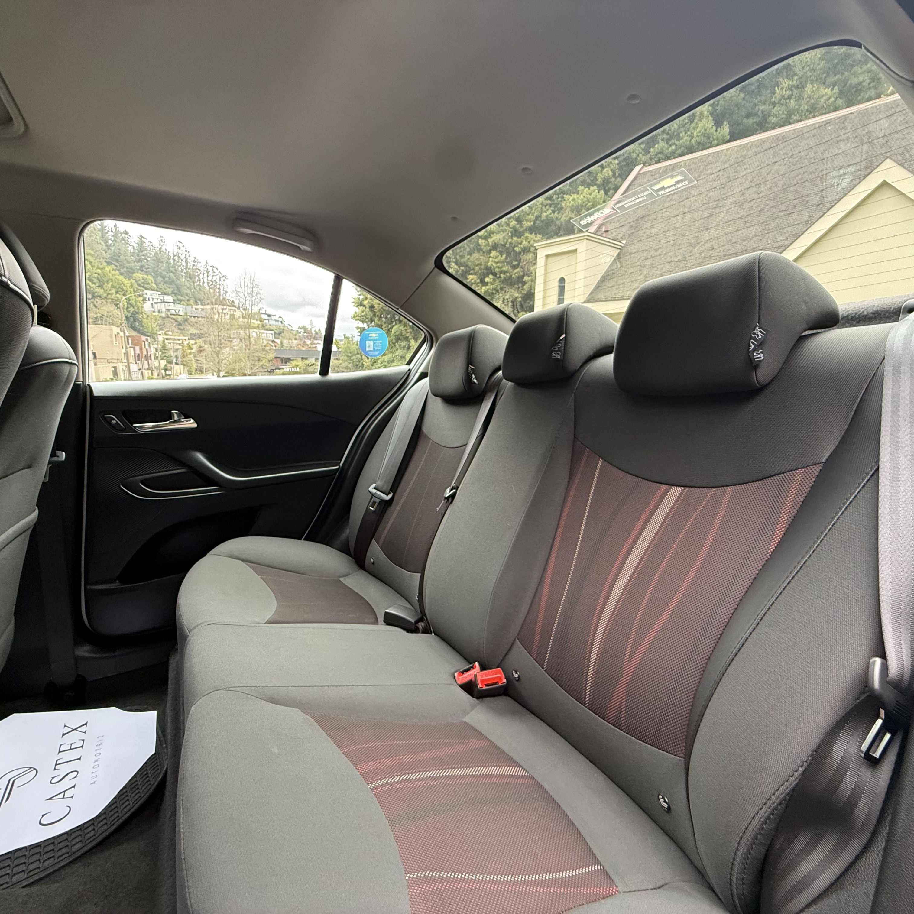 Chevrolet Sail — foto 7 de 10