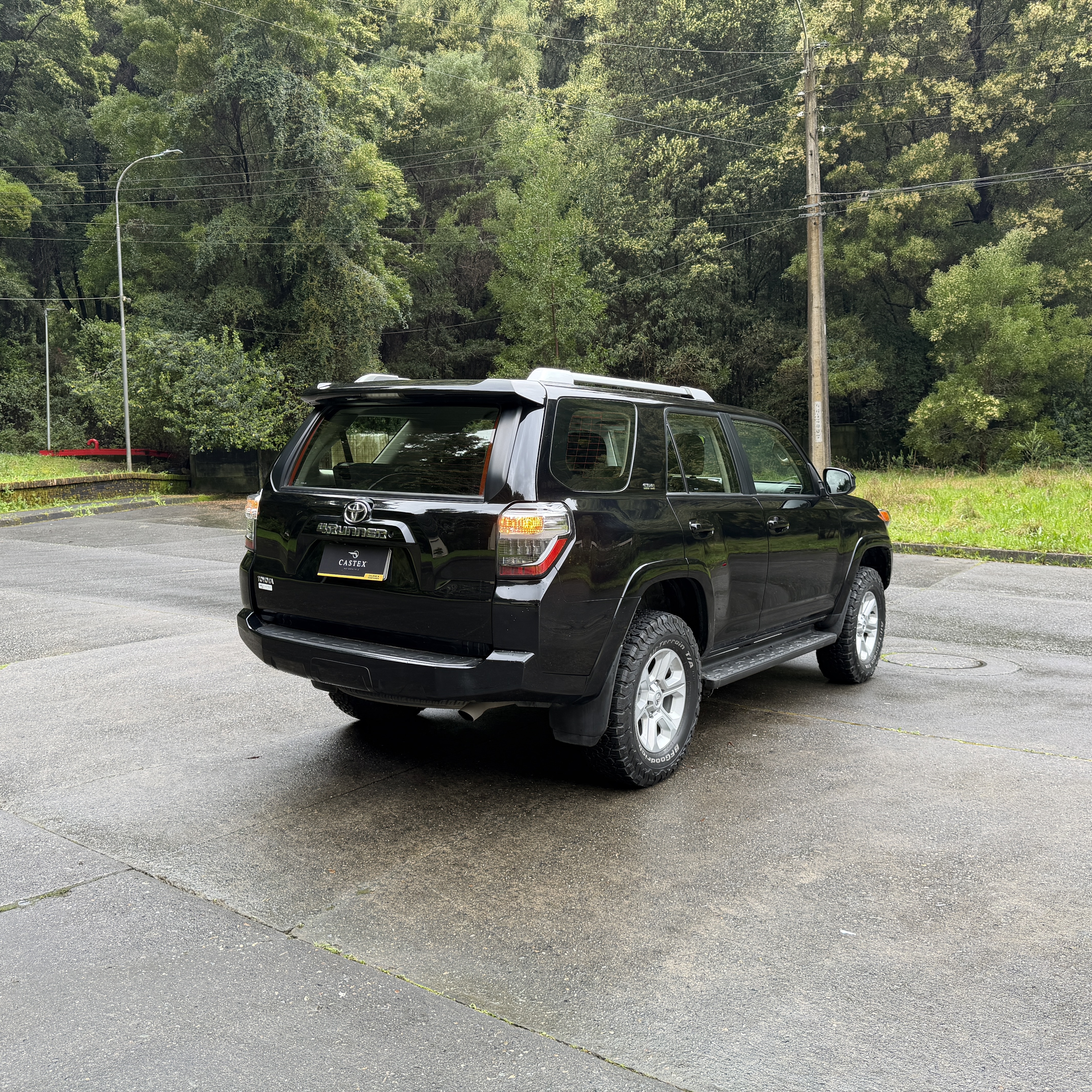 Toyota 4Runner — foto 5 de 11