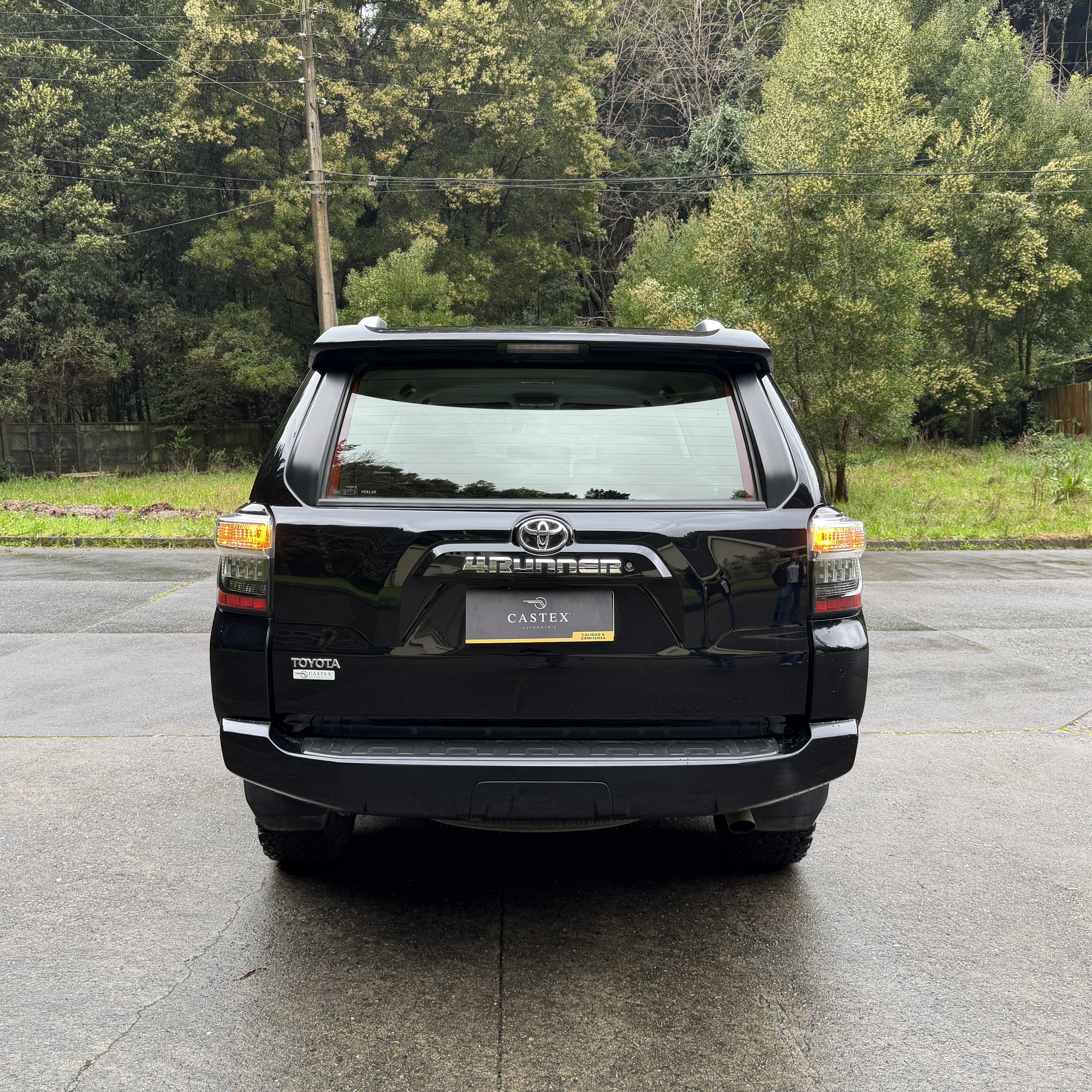 Toyota 4Runner — foto 6 de 11