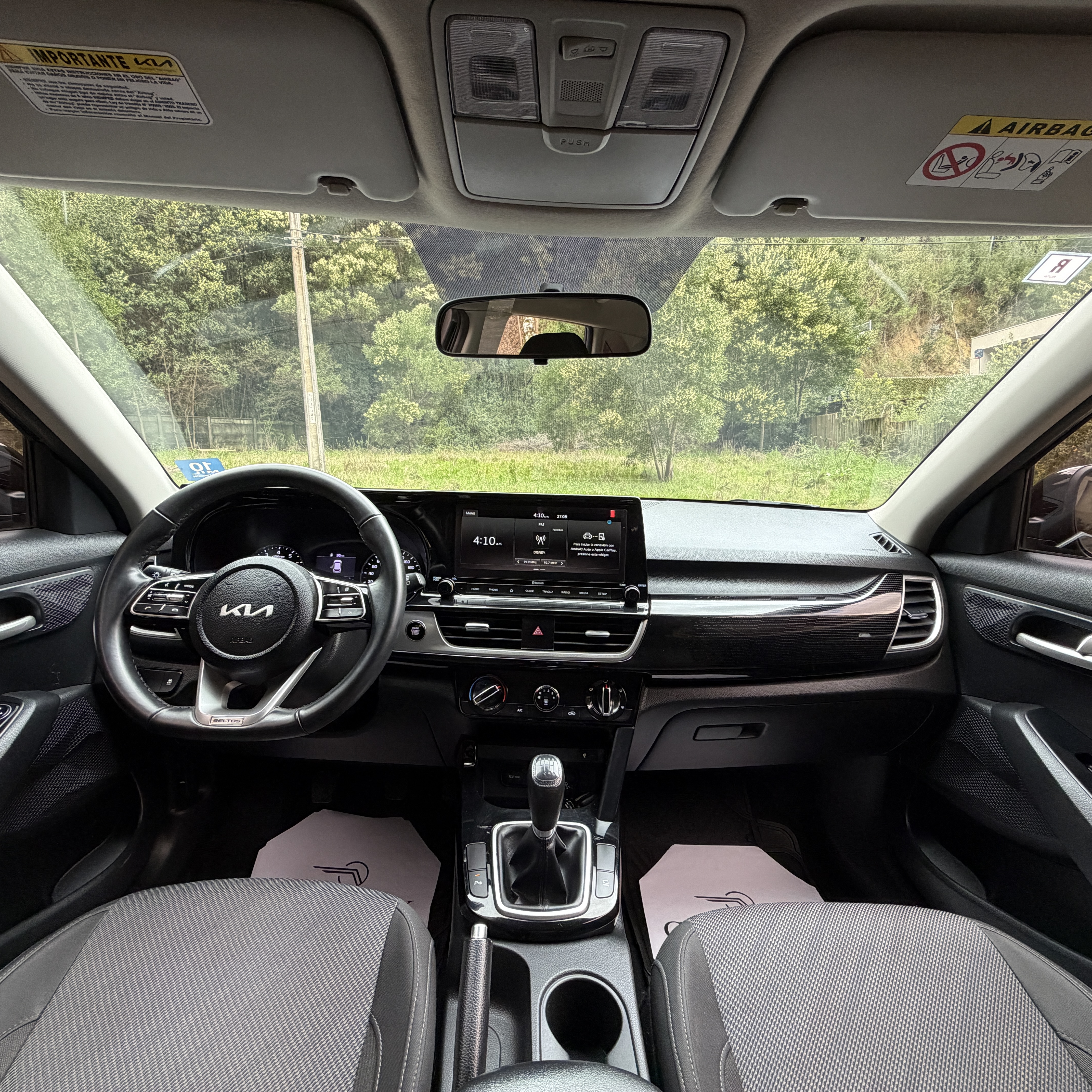 KIA Seltos — foto 4 de 10