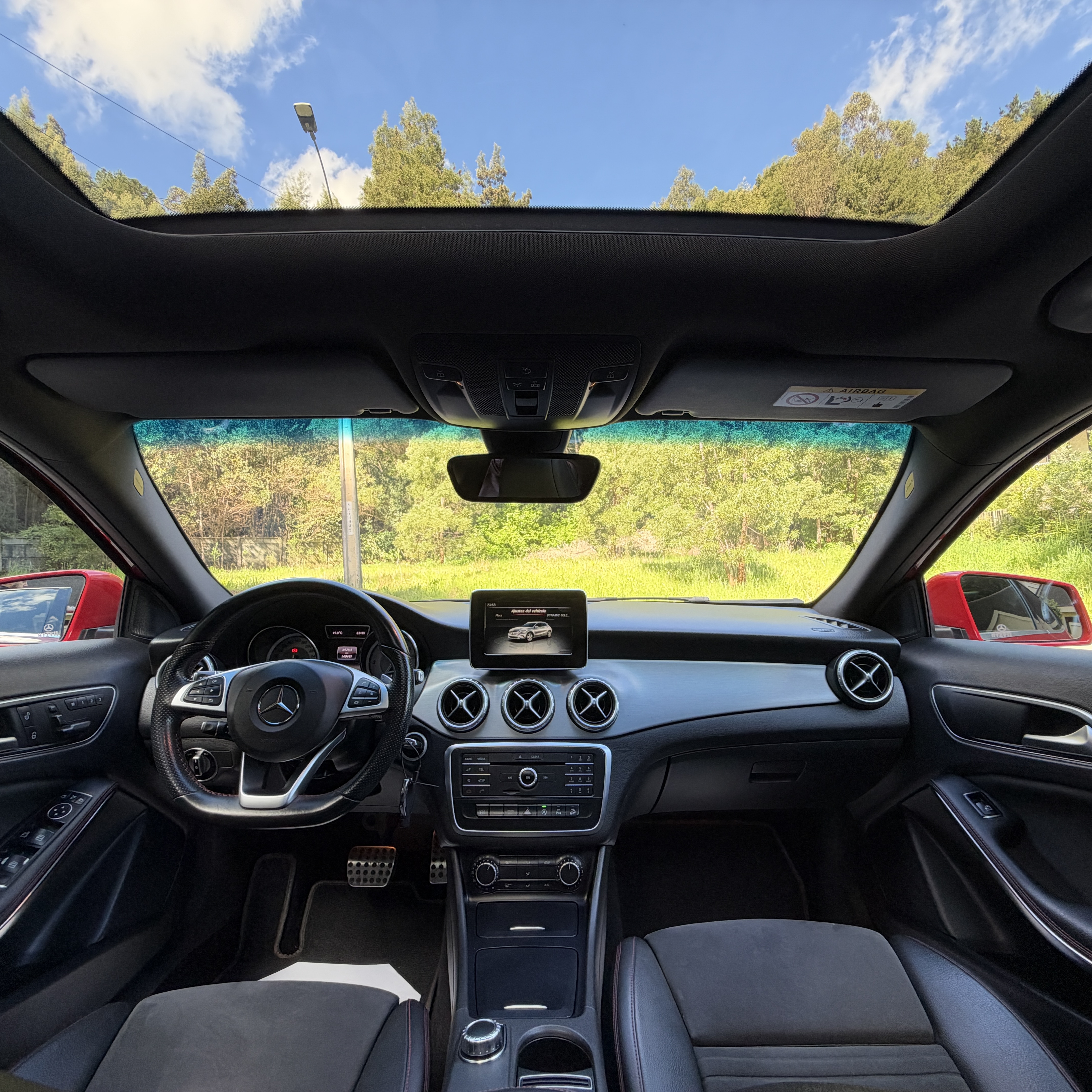 Mercedes-Benz Gla220 D — foto 8 de 15