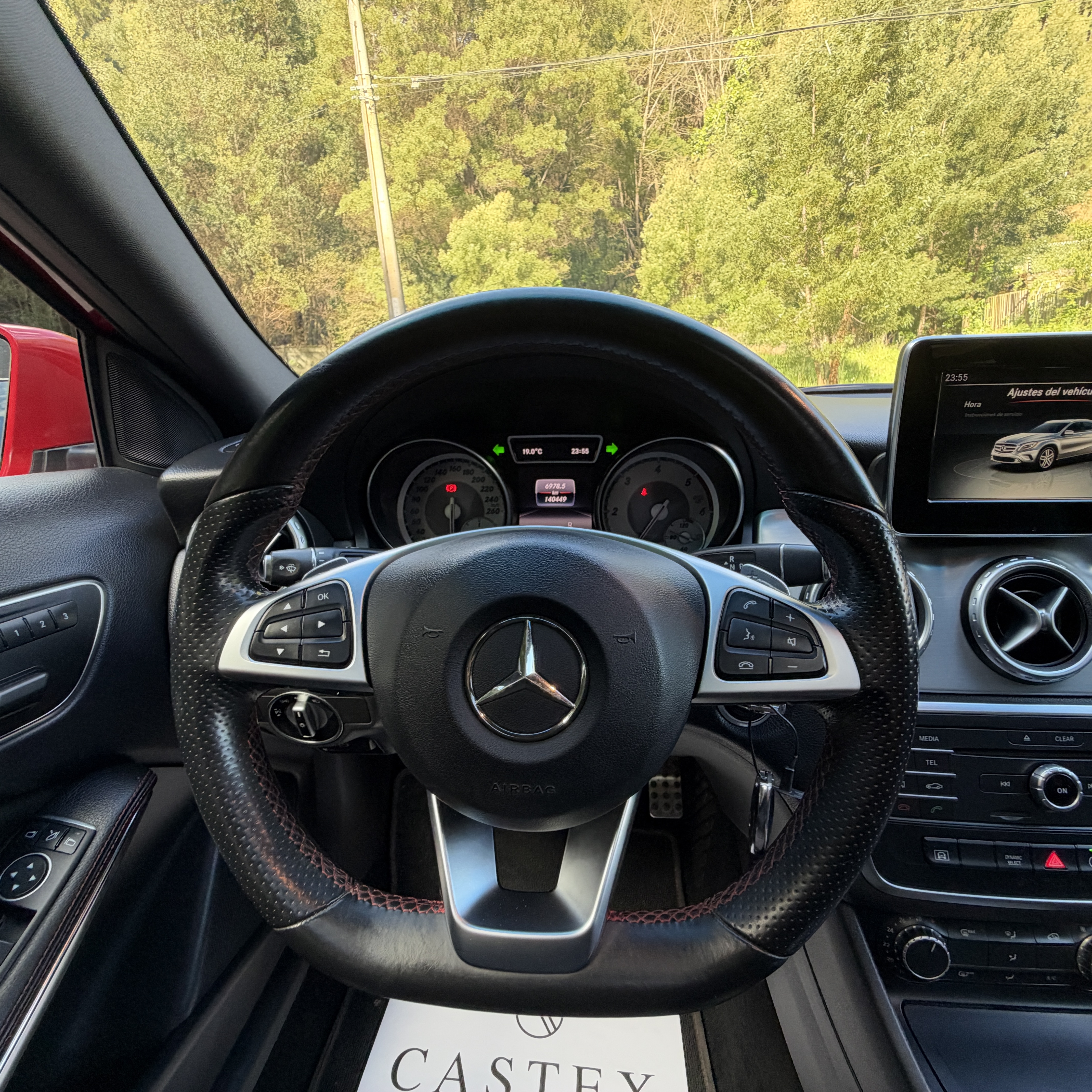 Mercedes-Benz Gla220 D — foto 9 de 15