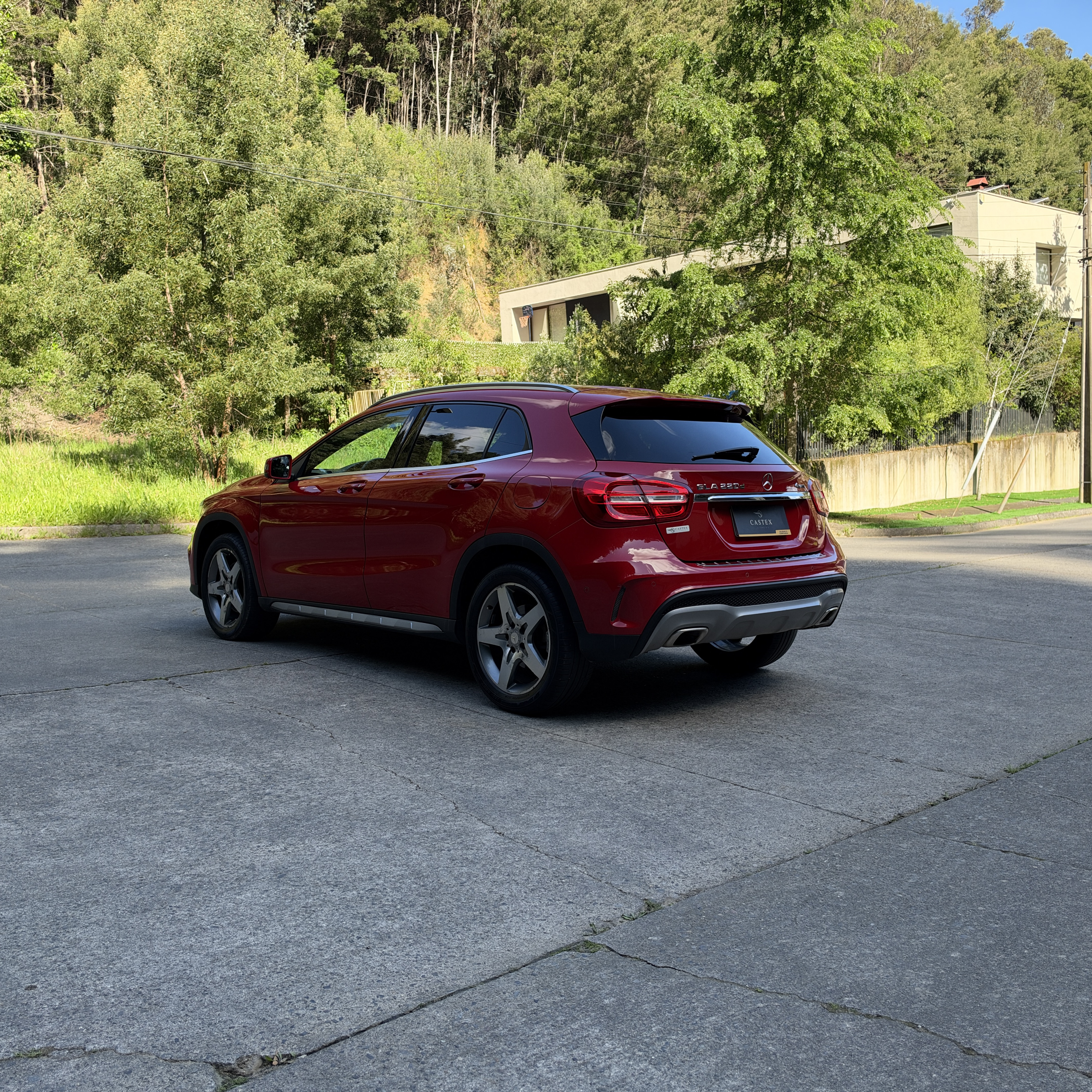 Mercedes-Benz Gla220 D — foto 12 de 15