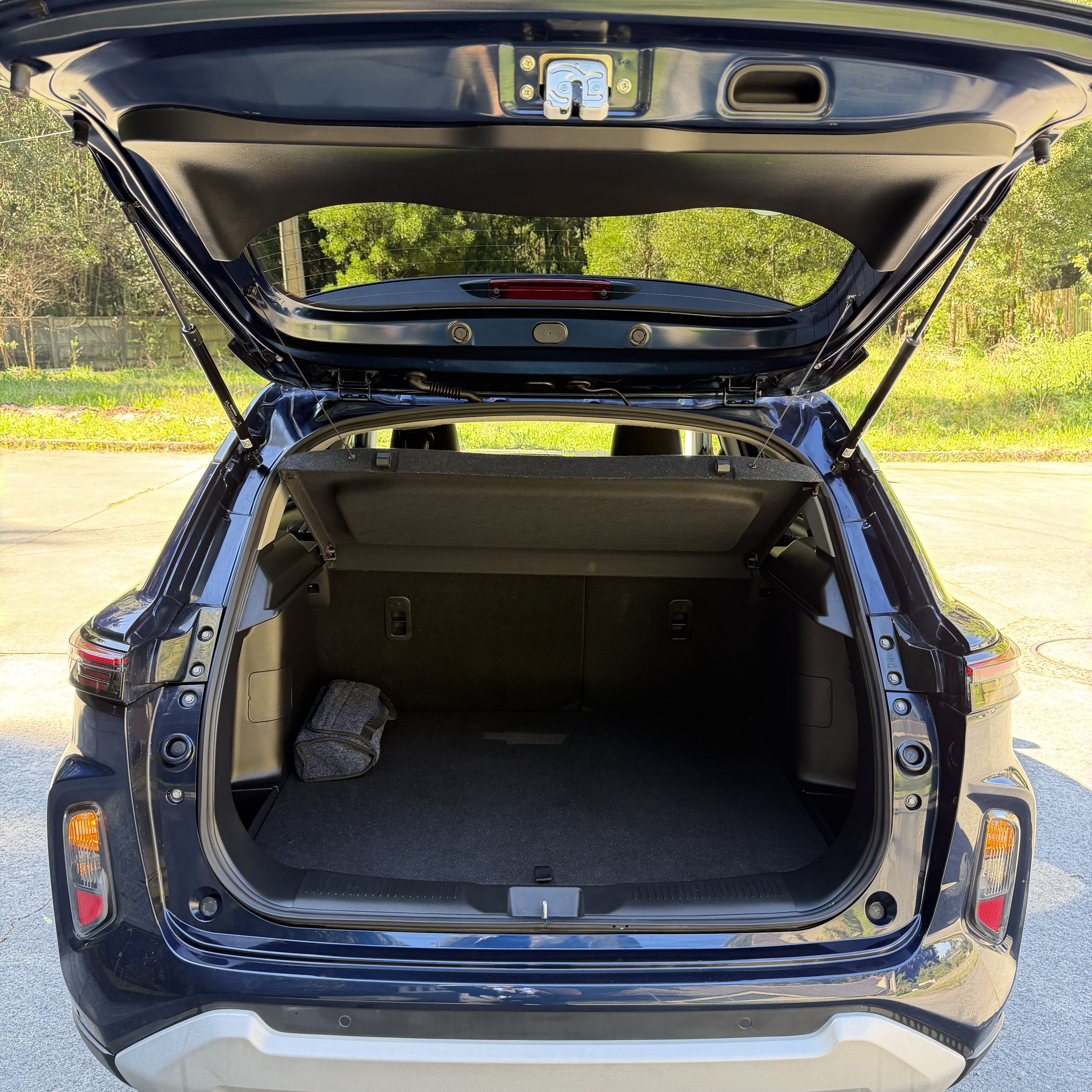 Suzuki Grand Vitara — foto 14 de 15