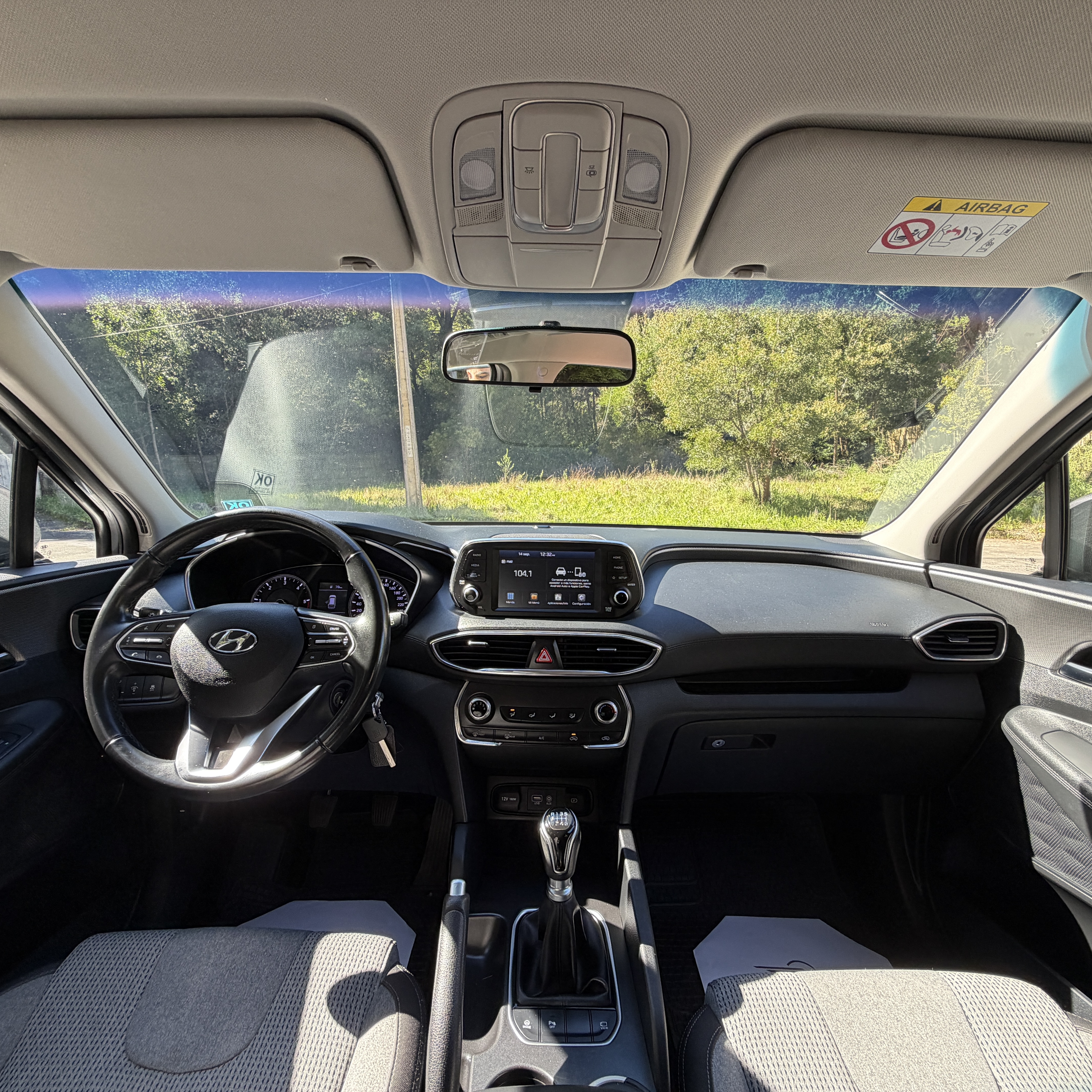 Hyundai Santa Fe — foto 9 de 13