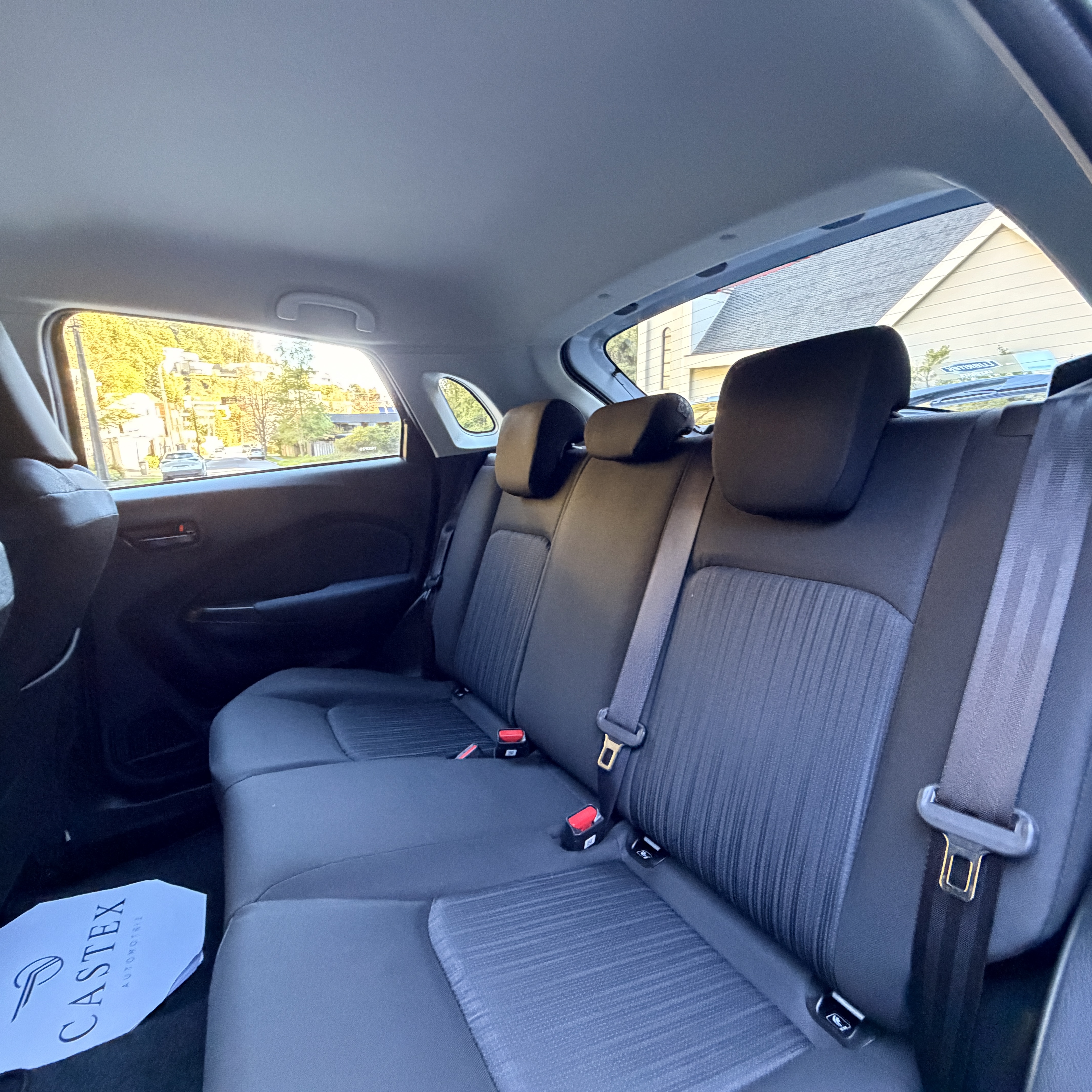 Suzuki Baleno — foto 6 de 11