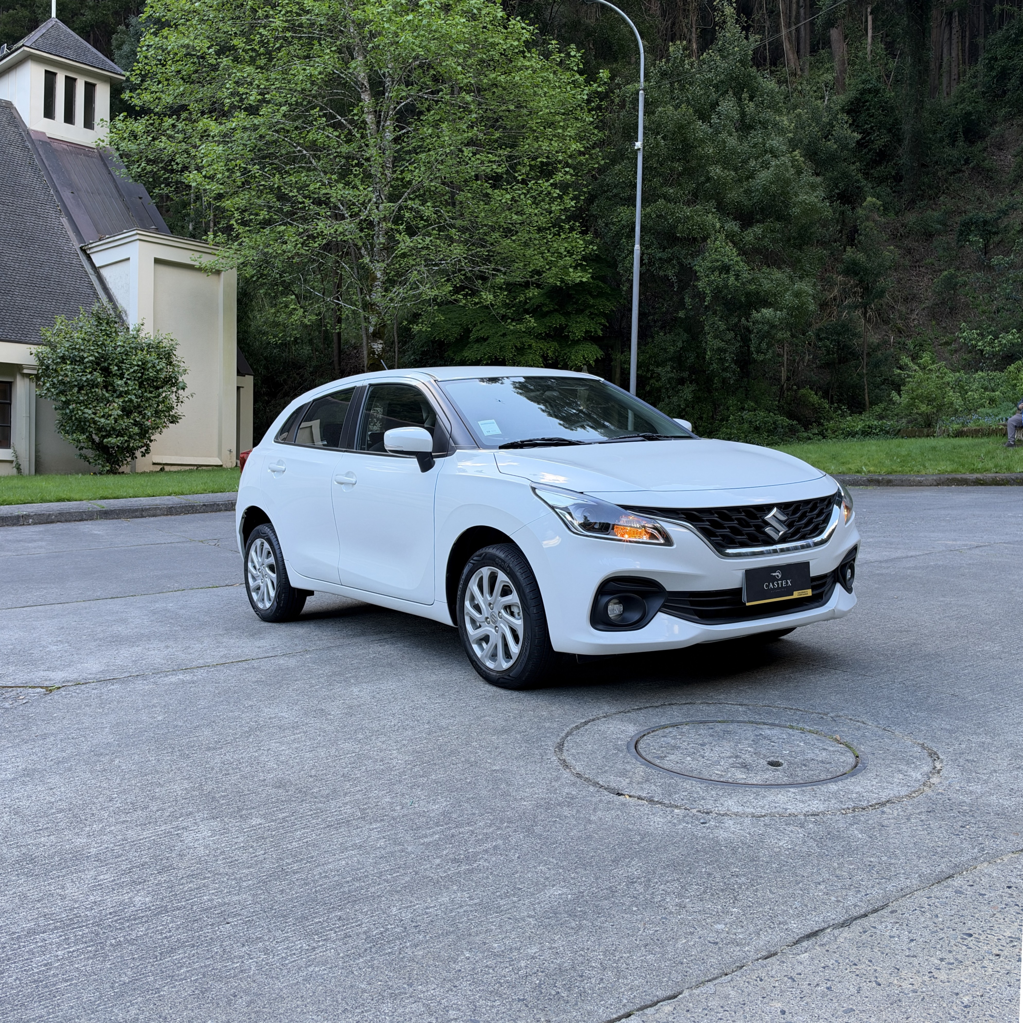 Suzuki Baleno — foto 2 de 20