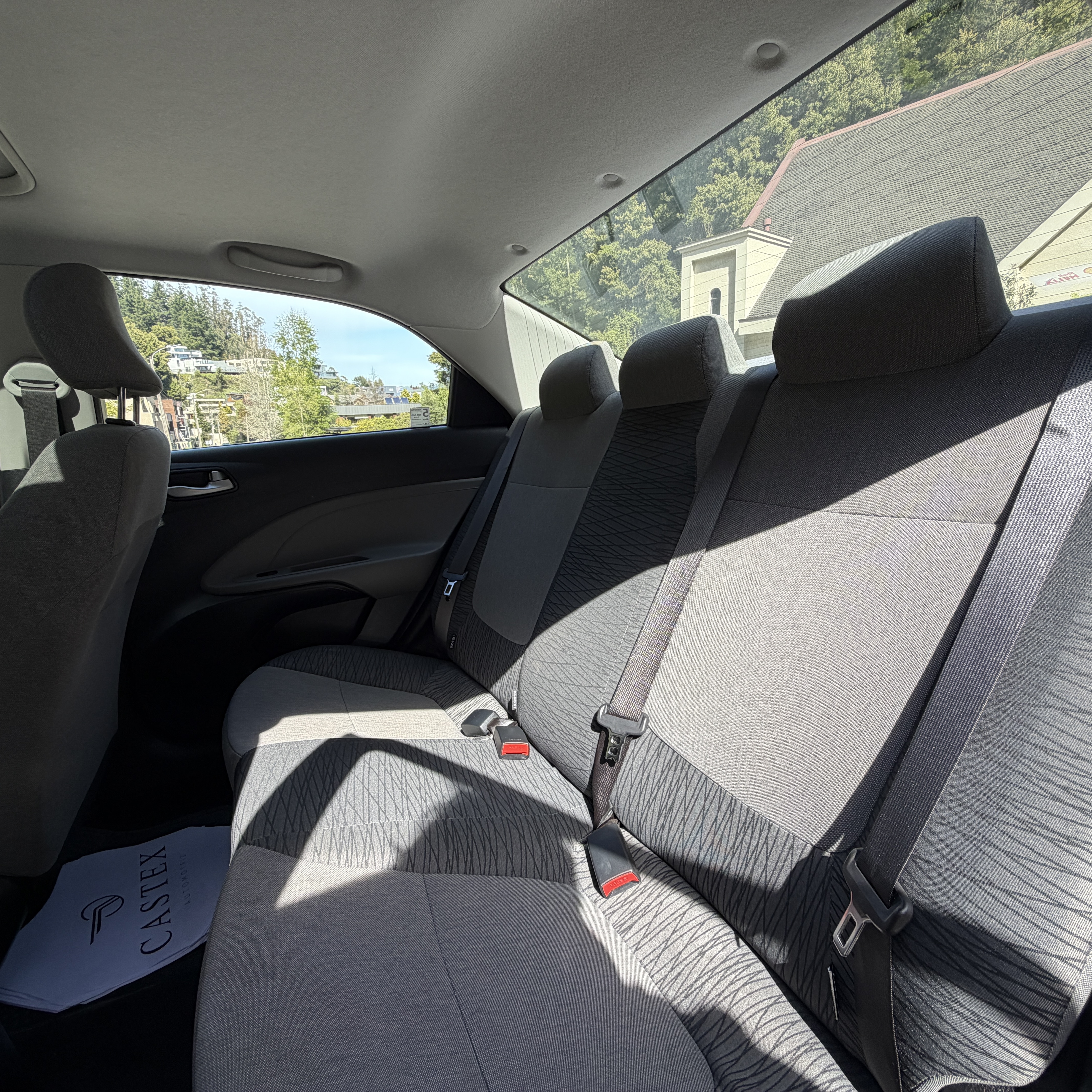 KIA Soluto — foto 7 de 10